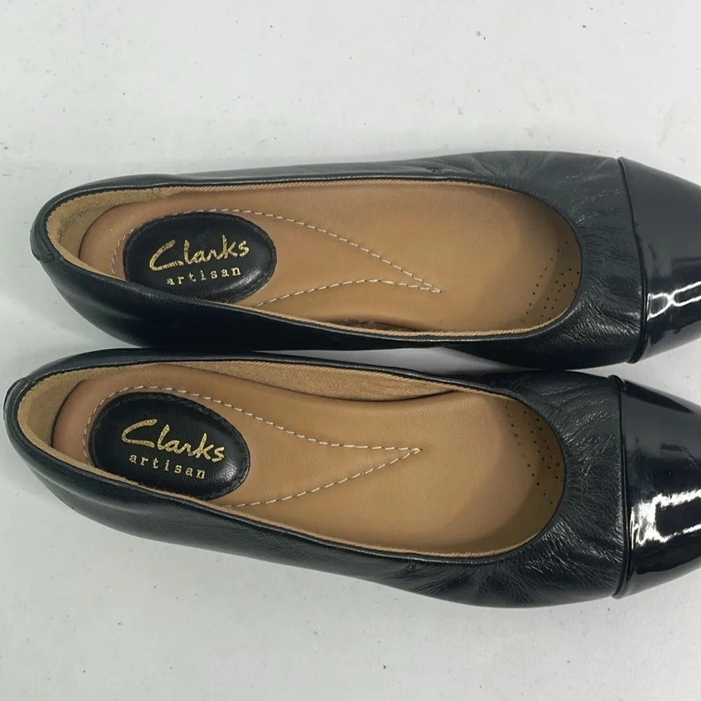 Clarks artisan black leather with patent leather toe, ballet flats